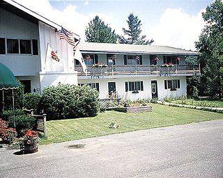 Hotel Wind In The Pines Great Barrington Exterior foto